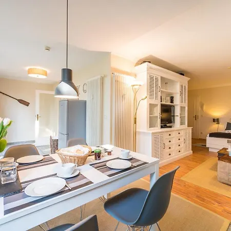 Stranddistel Whg.1 Binz